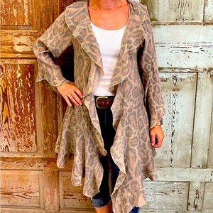 All Is Well Leopard Kimono size: 2LX